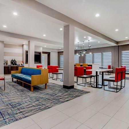 La Quinta Inn & Suites By Wyndham Northlake Ft. Worth Elizabethtown Exterior foto