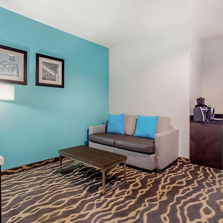 La Quinta Inn & Suites By Wyndham Northlake Ft. Worth Elizabethtown Exterior foto