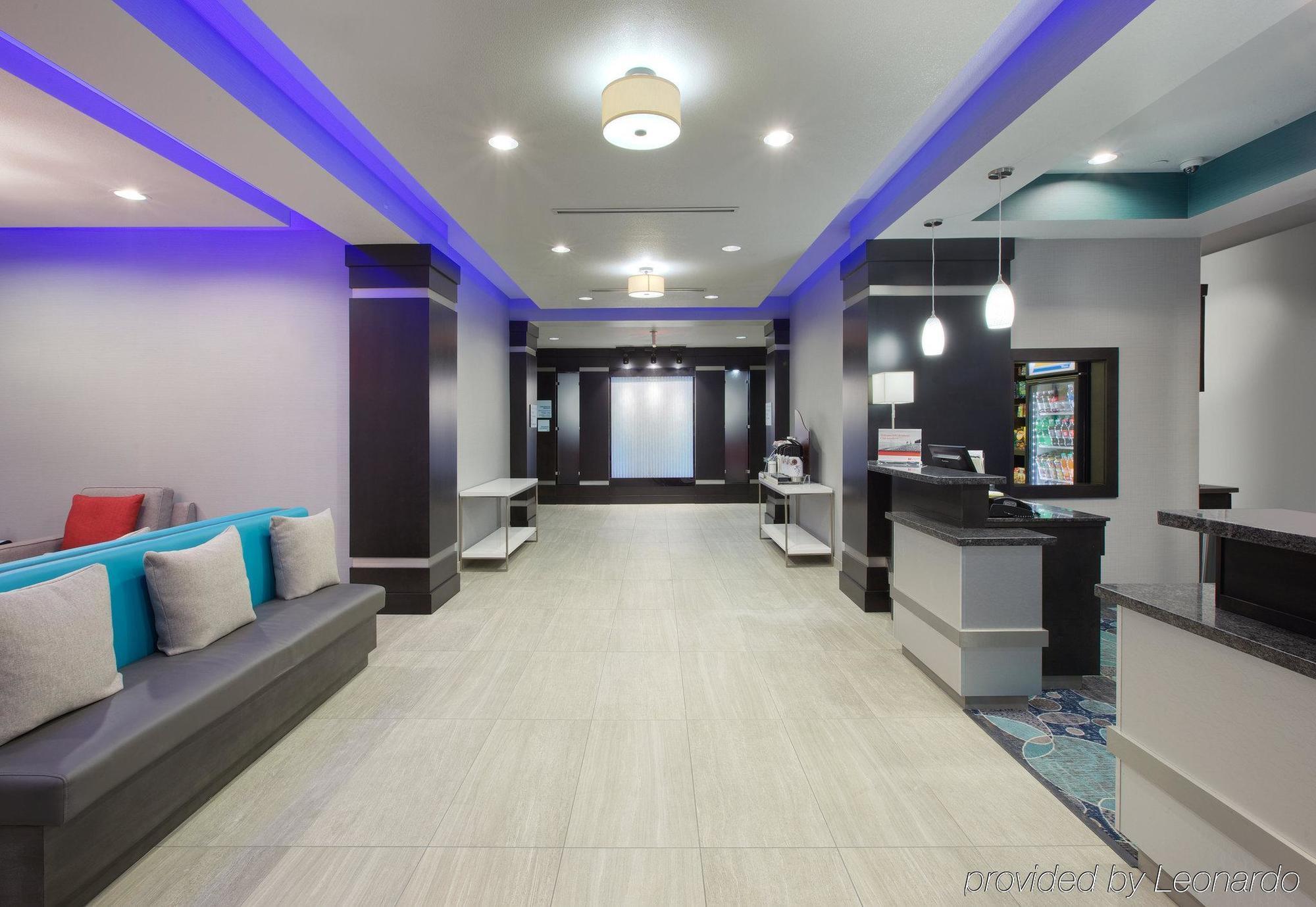 La Quinta Inn & Suites By Wyndham Northlake Ft. Worth Elizabethtown Exterior foto